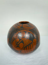 Load image into Gallery viewer, Lucy M Bugarini Clay Pottery