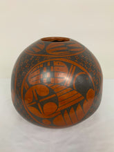 Load image into Gallery viewer, Lucy M Bugarini Clay Pottery