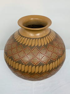 Cesar Bugarini Clay Pottery