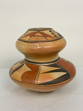 Load image into Gallery viewer, Veronica Nampeyo Clay Vase
