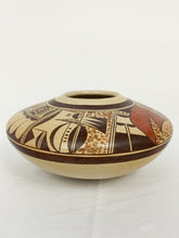 Load image into Gallery viewer, Nampeyo Koo Loo Pottery
