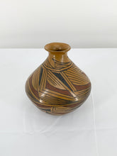 Load image into Gallery viewer, Casa Grande Seed Pot - Unknown Artist
