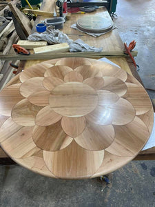 Wild Cherry Daisy Cocktail Table